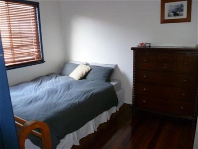 6 Wilfred Street, Lota QLD 4179