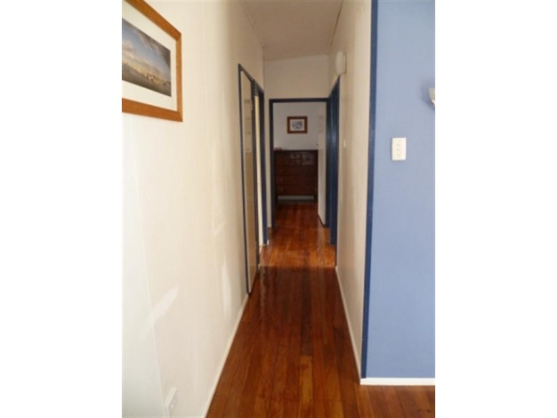 6 Wilfred Street, Lota QLD 4179