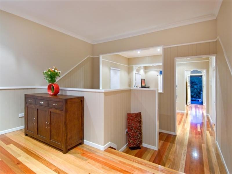 68 Wilde Street, Wynnum QLD 4178