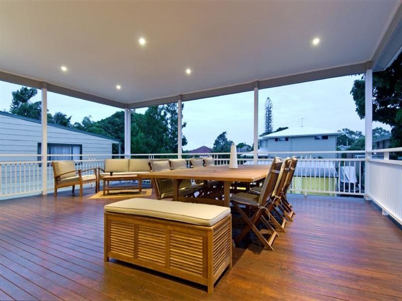 68 Wilde Street, Wynnum QLD 4178