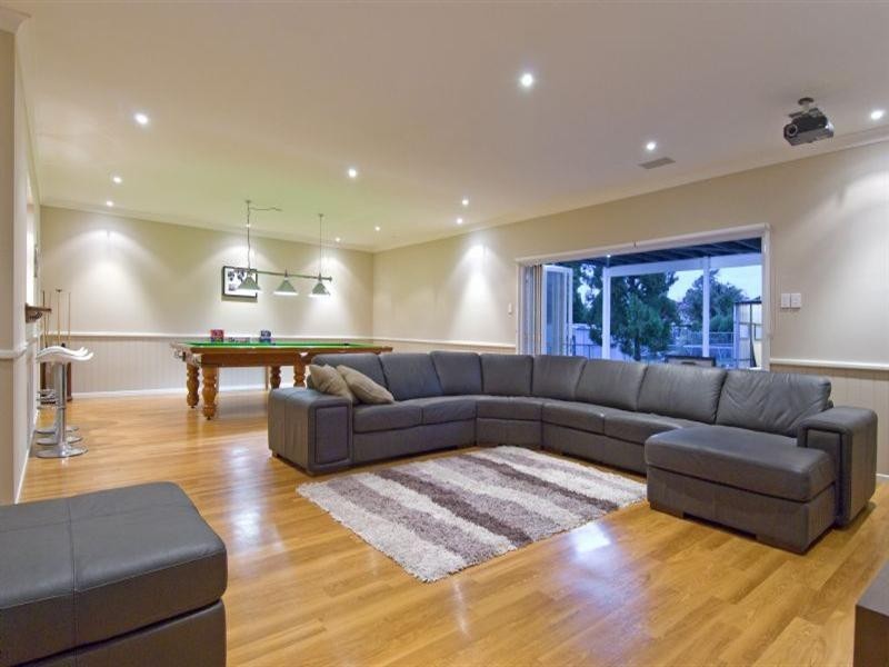 68 Wilde Street, Wynnum QLD 4178