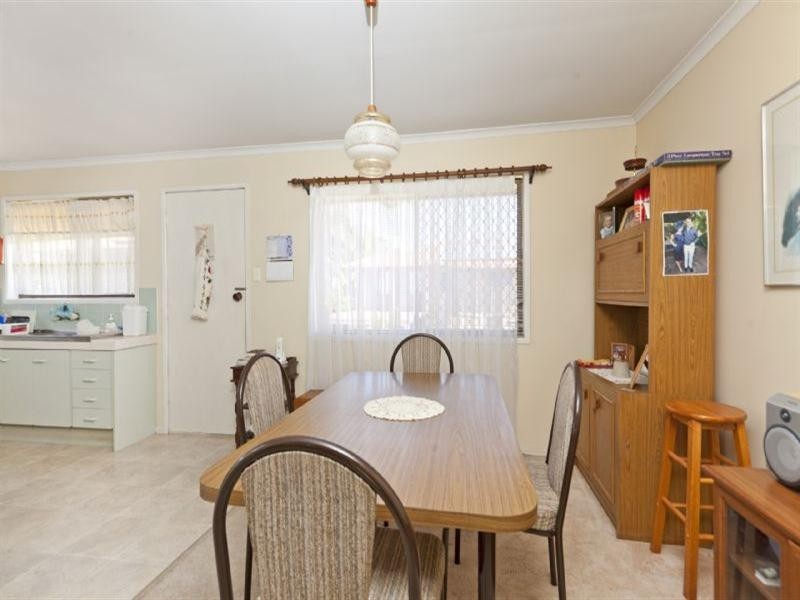 6 Bettong Street, Wynnum West QLD 4178