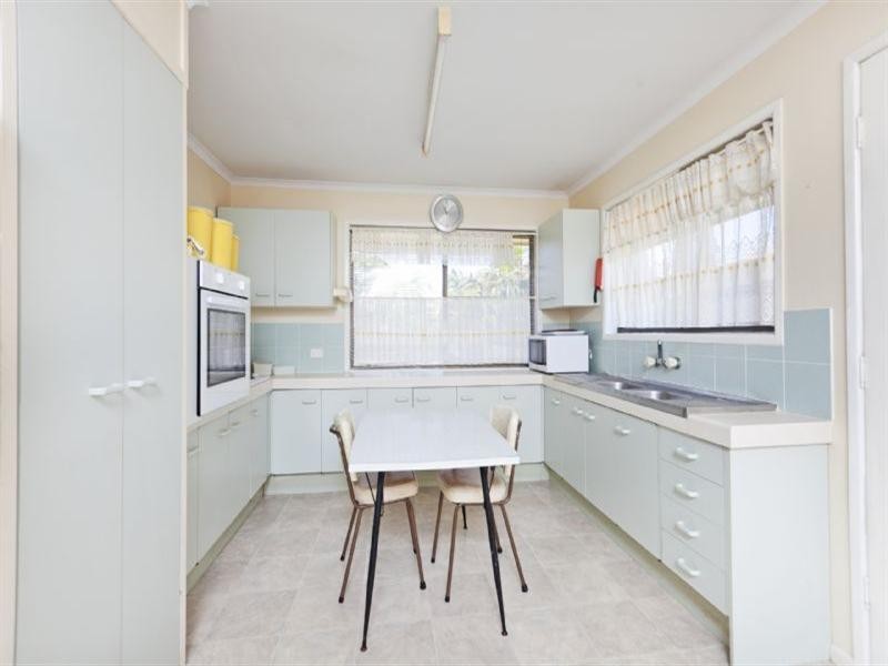 6 Bettong Street, Wynnum West QLD 4178