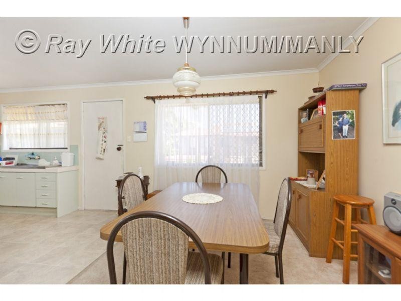 6 Bettong Street, Wynnum West QLD 4178