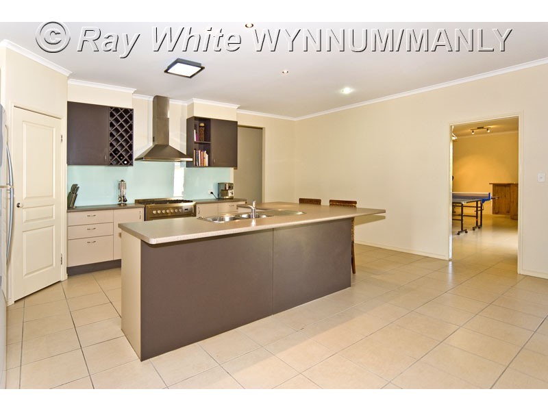 14 Izzies Place, Wakerley QLD 4154
