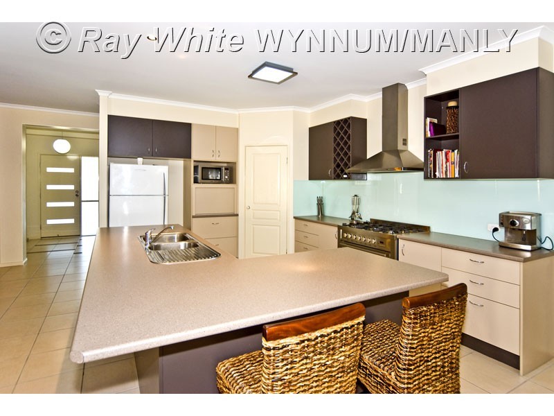 14 Izzies Place, Wakerley QLD 4154
