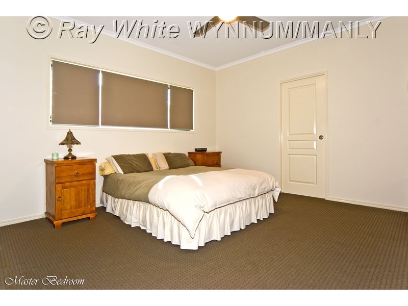 14 Izzies Place, Wakerley QLD 4154