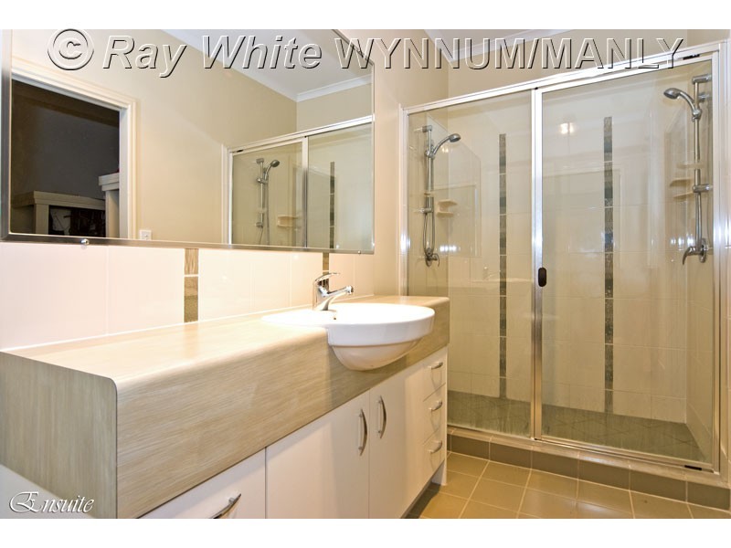 14 Izzies Place, Wakerley QLD 4154