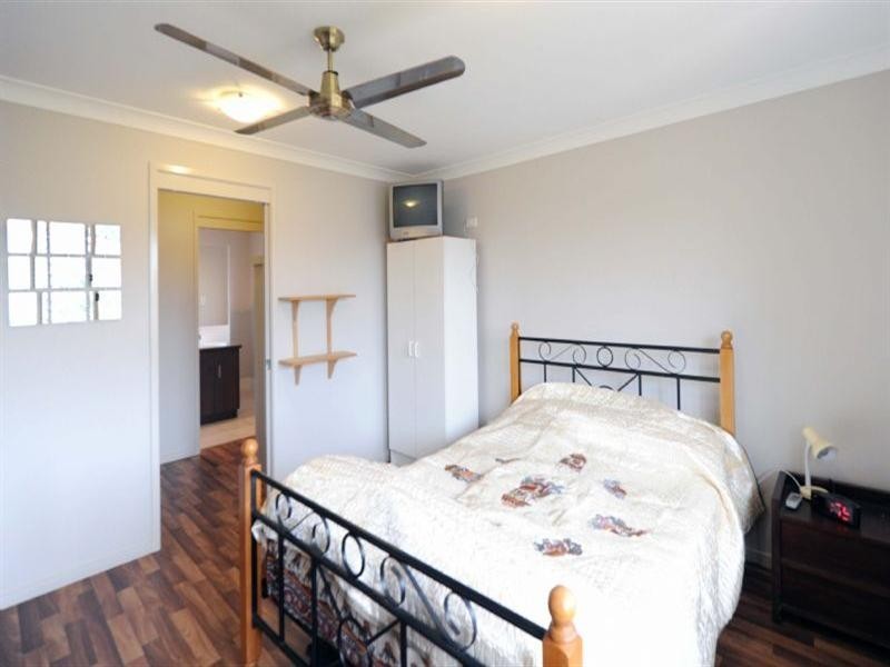 8 Venn Court, Wynnum West QLD 4178