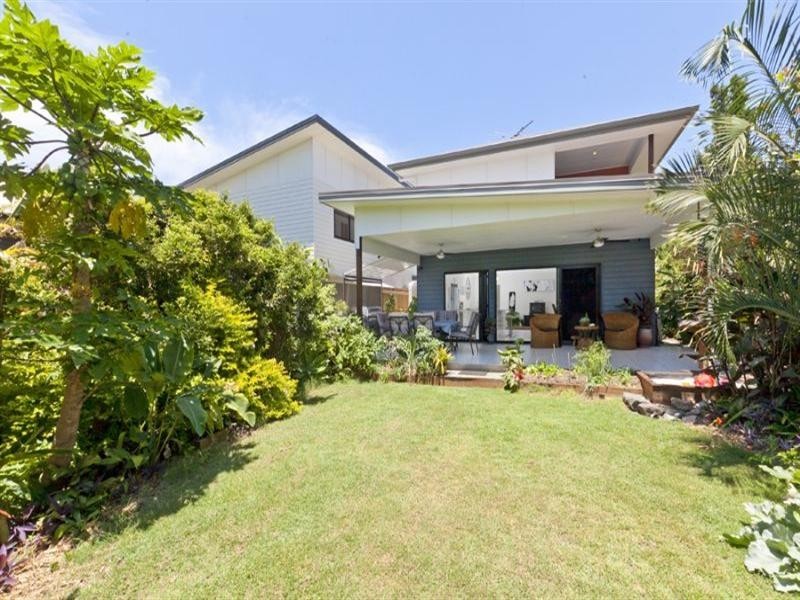 53 Peel Street, Manly QLD 4179