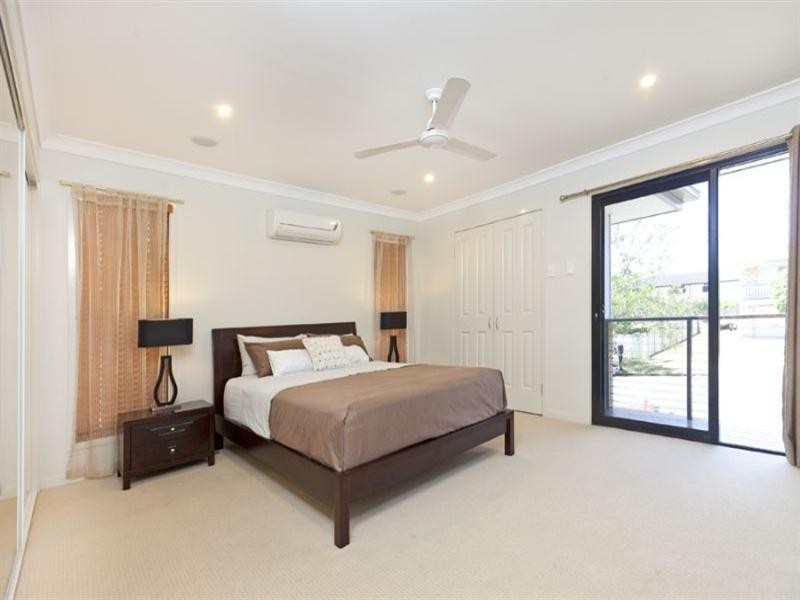 53 Peel Street, Manly QLD 4179