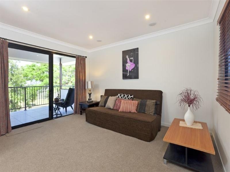 53 Peel Street, Manly QLD 4179