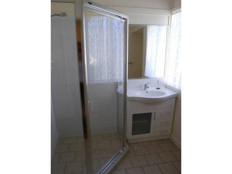 54 Uplands Terrace, Wynnum QLD 4178