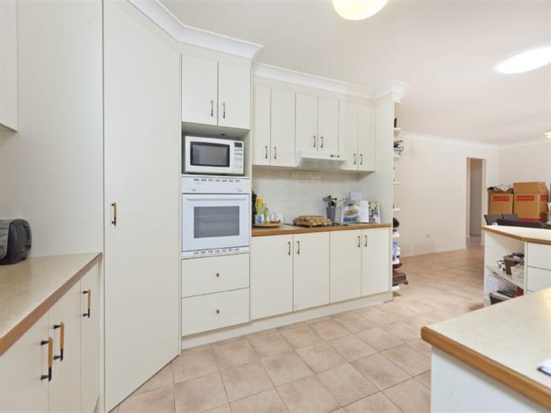 29 Lapworth Place, Manly West QLD 4179