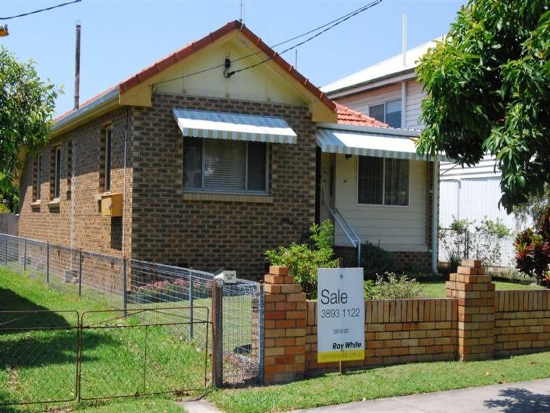 30 Walnut Street, Wynnum QLD 4178