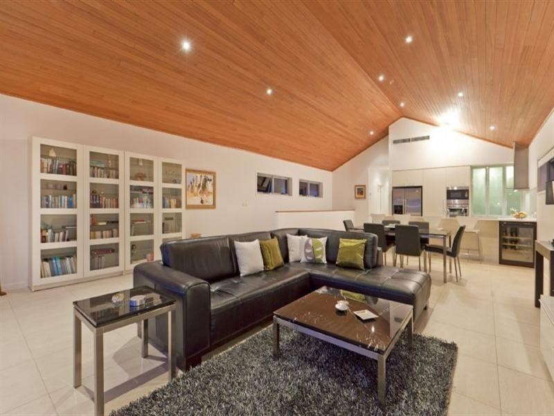 361 Esplanade, Manly QLD 4179