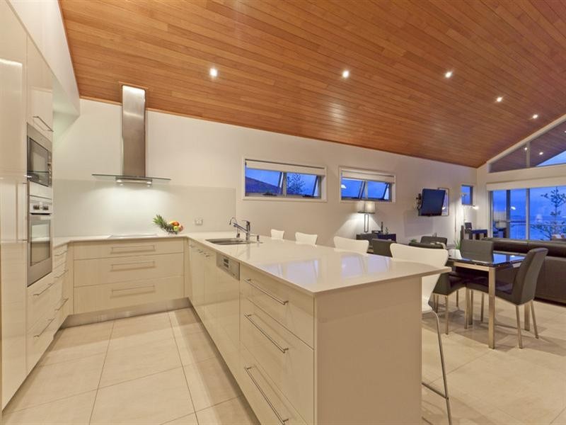 361 Esplanade, Manly QLD 4179