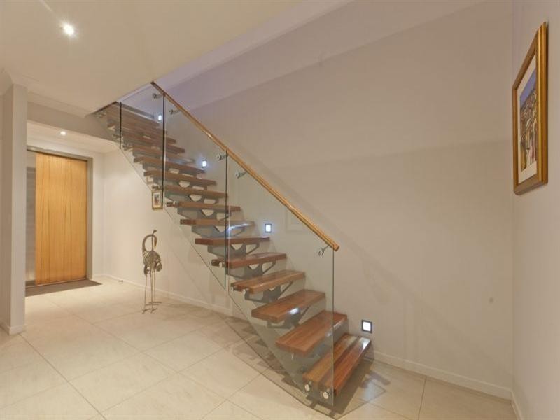 361 Esplanade, Manly QLD 4179