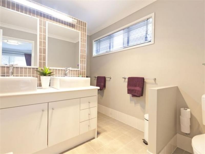 6 Figtree Place, Wakerley QLD 4154