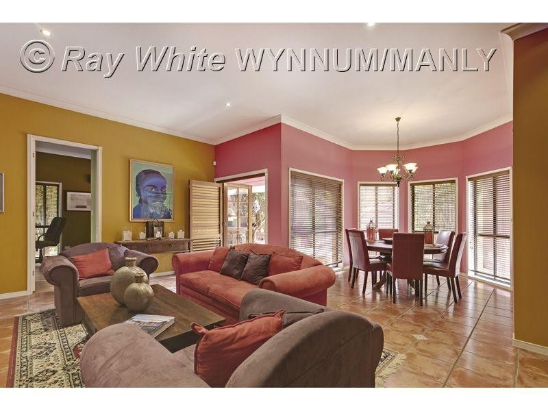 25 Oak Place, Mackenzie QLD 4156