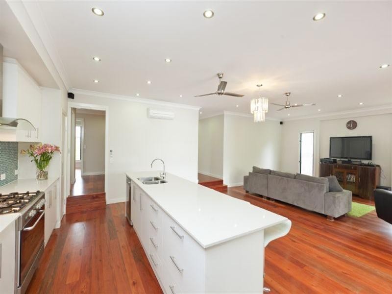 29 Killarney Avenue, Manly West QLD 4179