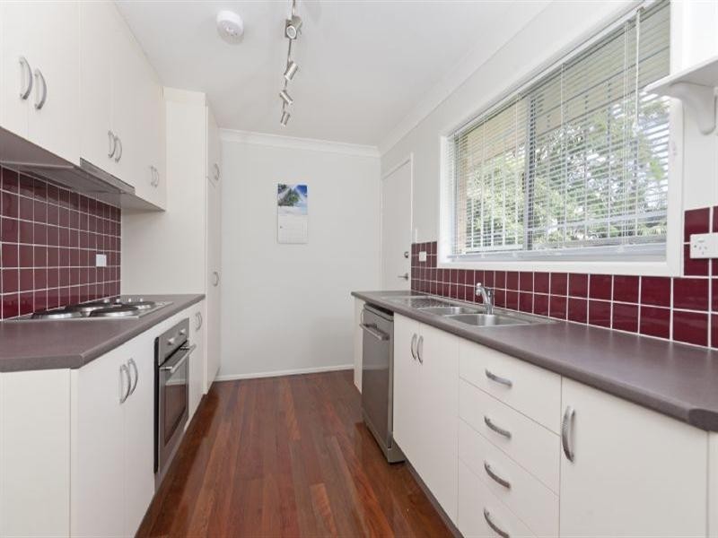 54 Stannard Road, Manly West QLD 4179
