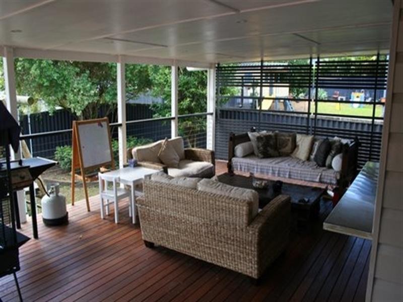 9 Kingswood Street, Manly West QLD 4179