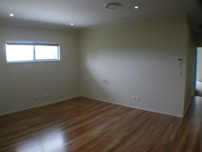 42 St Catherines Terrace, Wynnum QLD 4178