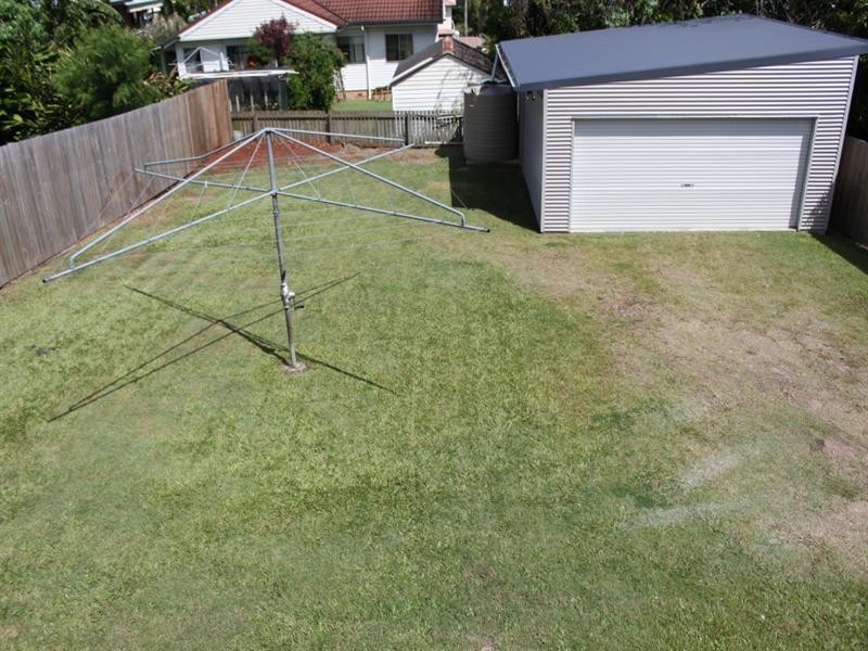 16 Haylock Street, Wynnum QLD 4178