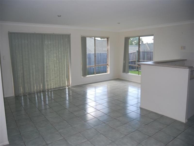 91 New Lindum Road, Wynnum West QLD 4178