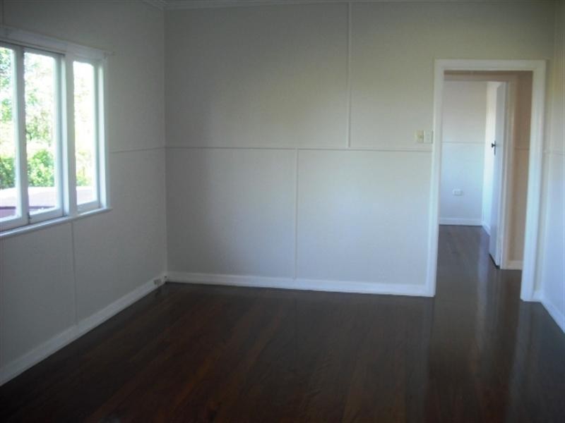 63 Delsie Street, Cannon Hill QLD 4170