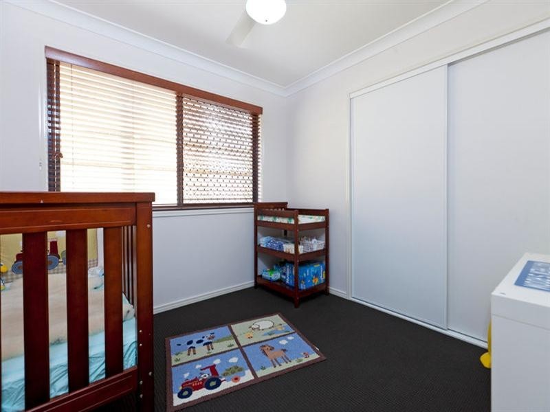 42 Whipbird Circuit, Victoria Point QLD 4165