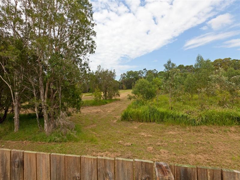 42 Whipbird Circuit, Victoria Point QLD 4165