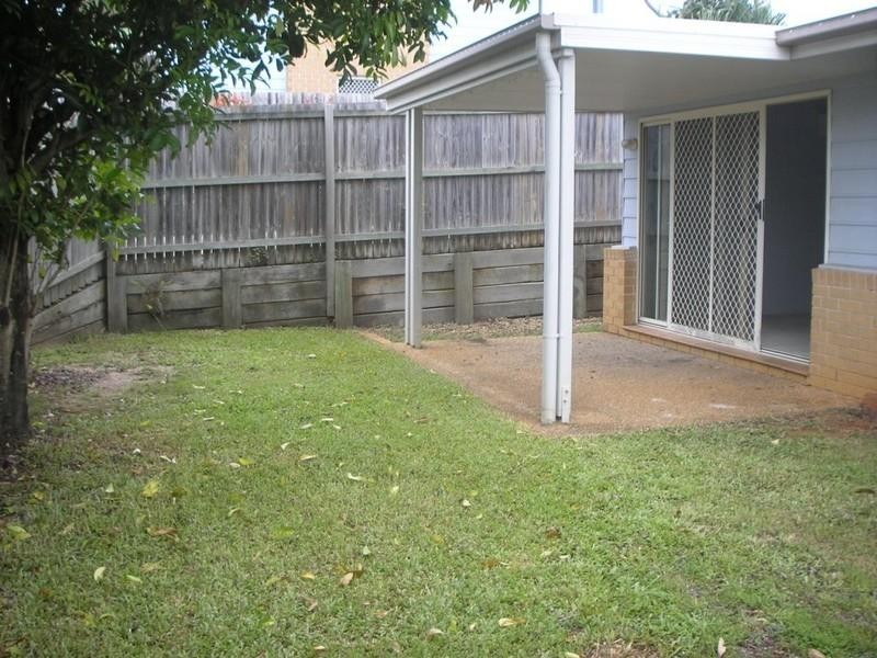 9/11 Trevally Crescent, Manly West QLD 4179