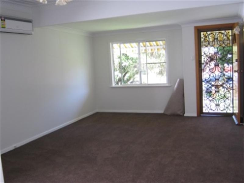 30 Walnut Street, Wynnum QLD 4178