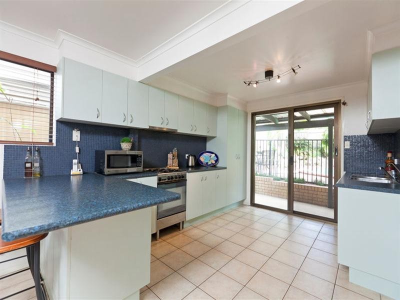 39 Luderick Street, Manly West QLD 4179