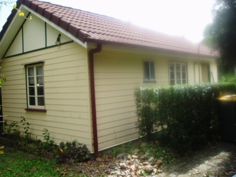 90 Haylock Street, Wynnum QLD 4178