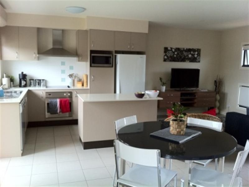 3/6 Emsworth Street, Wynnum QLD 4178