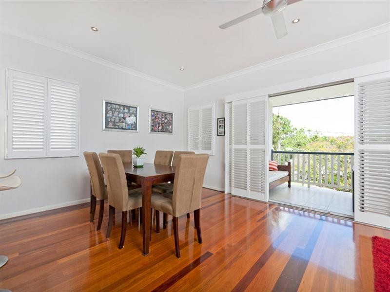 30 Killarney Avenue, Manly West QLD 4179