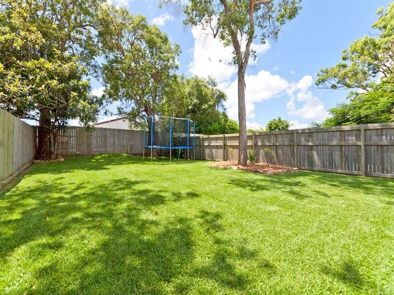 30 Killarney Avenue, Manly West QLD 4179