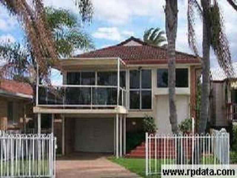 309 Upper Esplanade, Manly QLD 4179