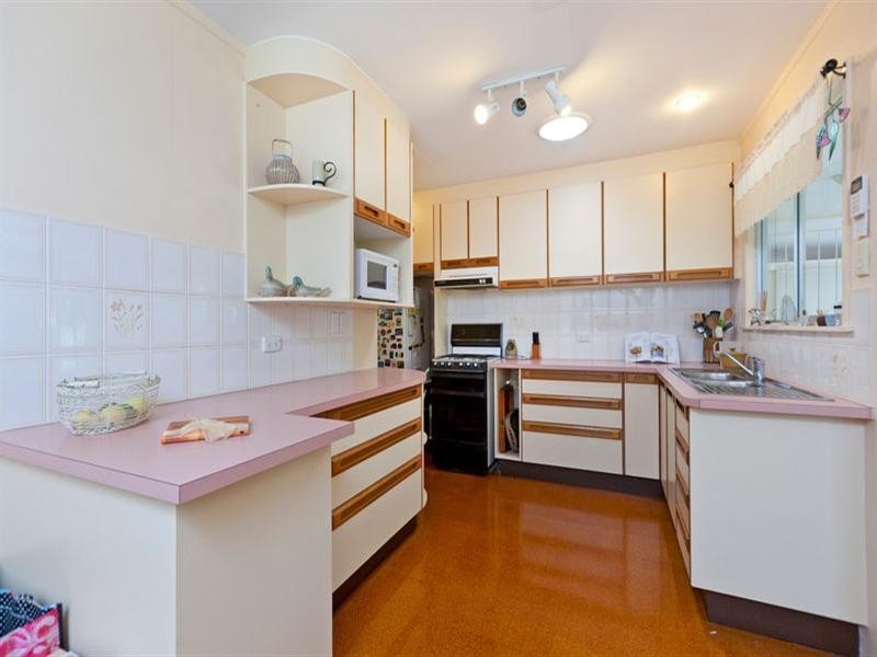 10 Meilandt Street, Wynnum QLD 4178