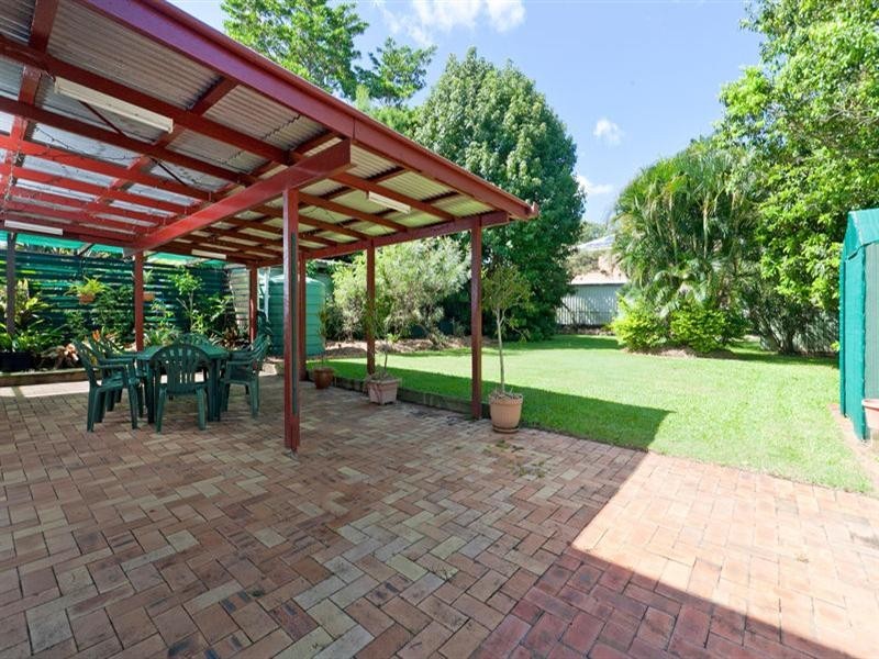 10 Meilandt Street, Wynnum QLD 4178