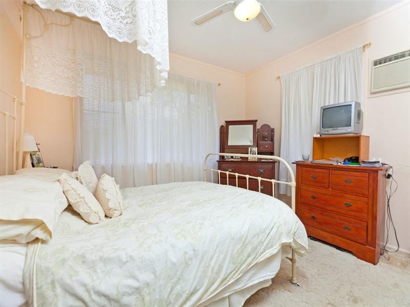 10 Meilandt Street, Wynnum QLD 4178