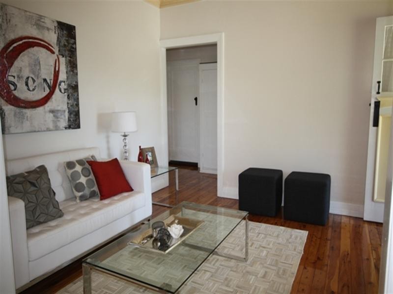 46 Crown Street, Wynnum QLD 4178