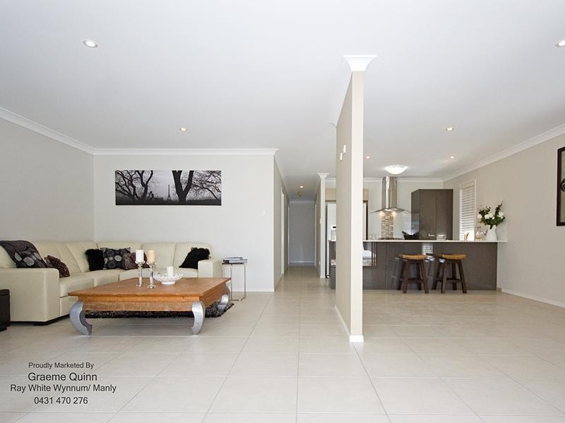 16 Tulip Street, Wynnum QLD 4178