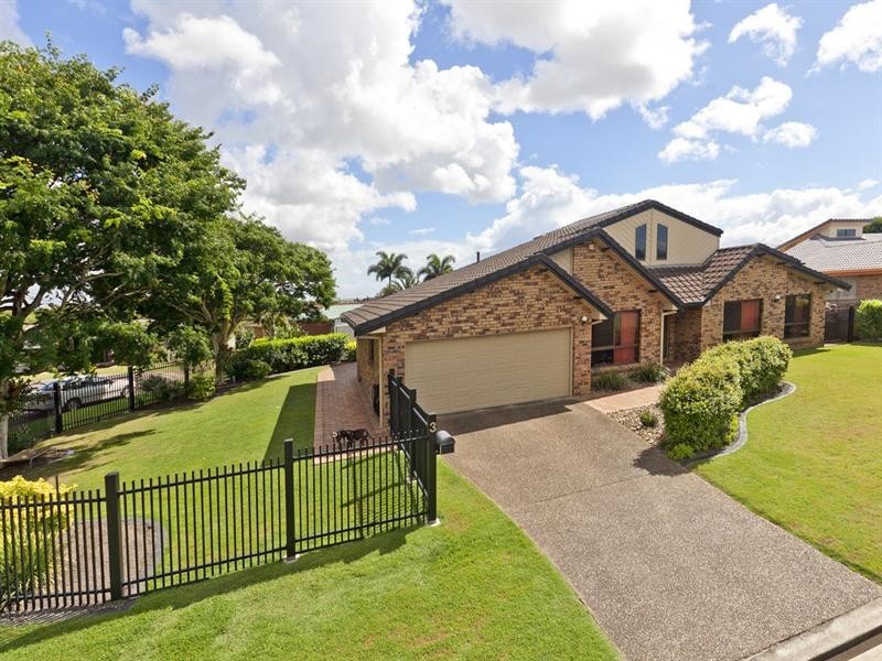 3 Carlile Place, Wynnum West QLD 4178