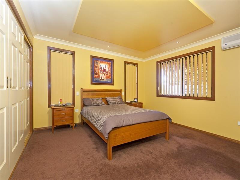 3 Carlile Place, Wynnum West QLD 4178