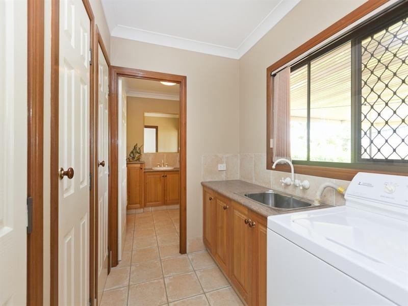 3 Carlile Place, Wynnum West QLD 4178