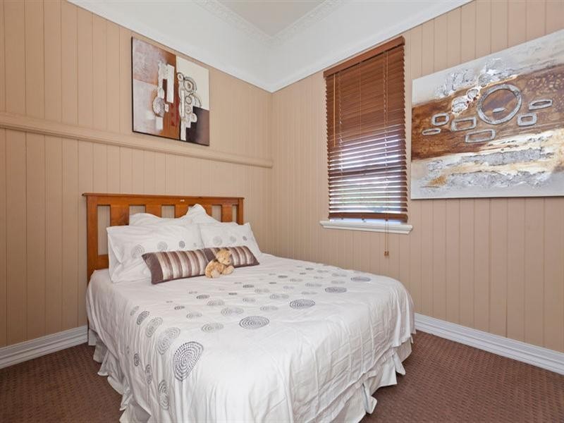 38 Ryder Street, Wynnum QLD 4178